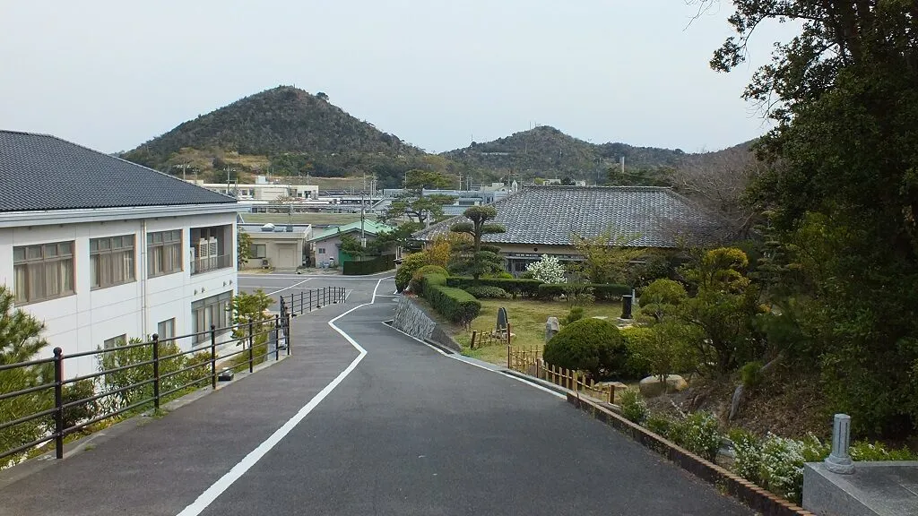 Oshima Island, buildings