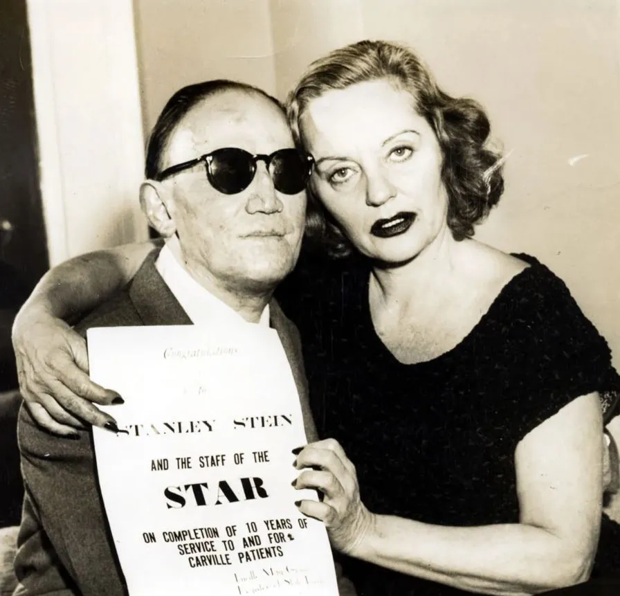 Stanley Stein, editor of The STAR newspaper at Carville